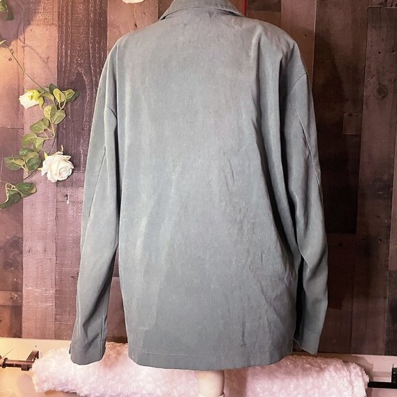 PREVIOUSLY OWNED 2X LIKE VELVET VINTAGE TEDDI SUIT BLAZER IS XL PANTS ARE A 10 - Picture 6 of 13